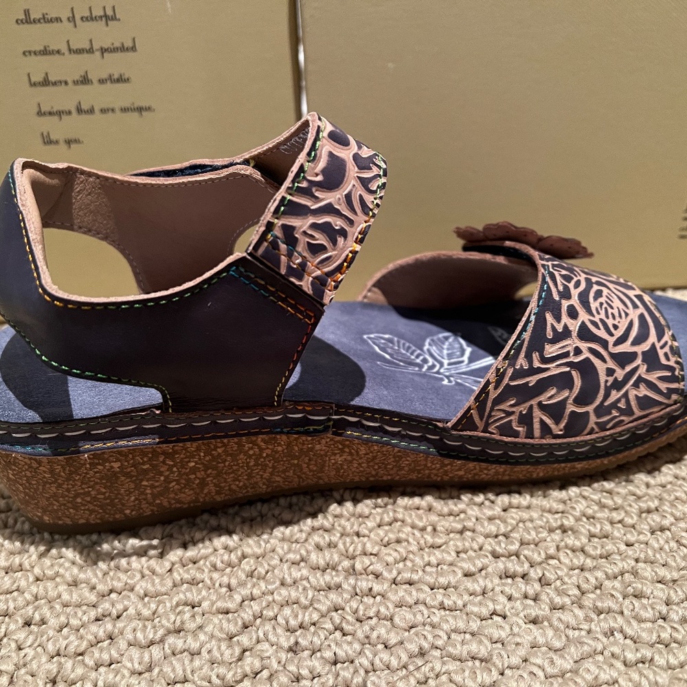 New L'Artiste by Spring Step Leather Wedge Sandals Cuteness Navy  Shoes NIB - Picture 7 of 12